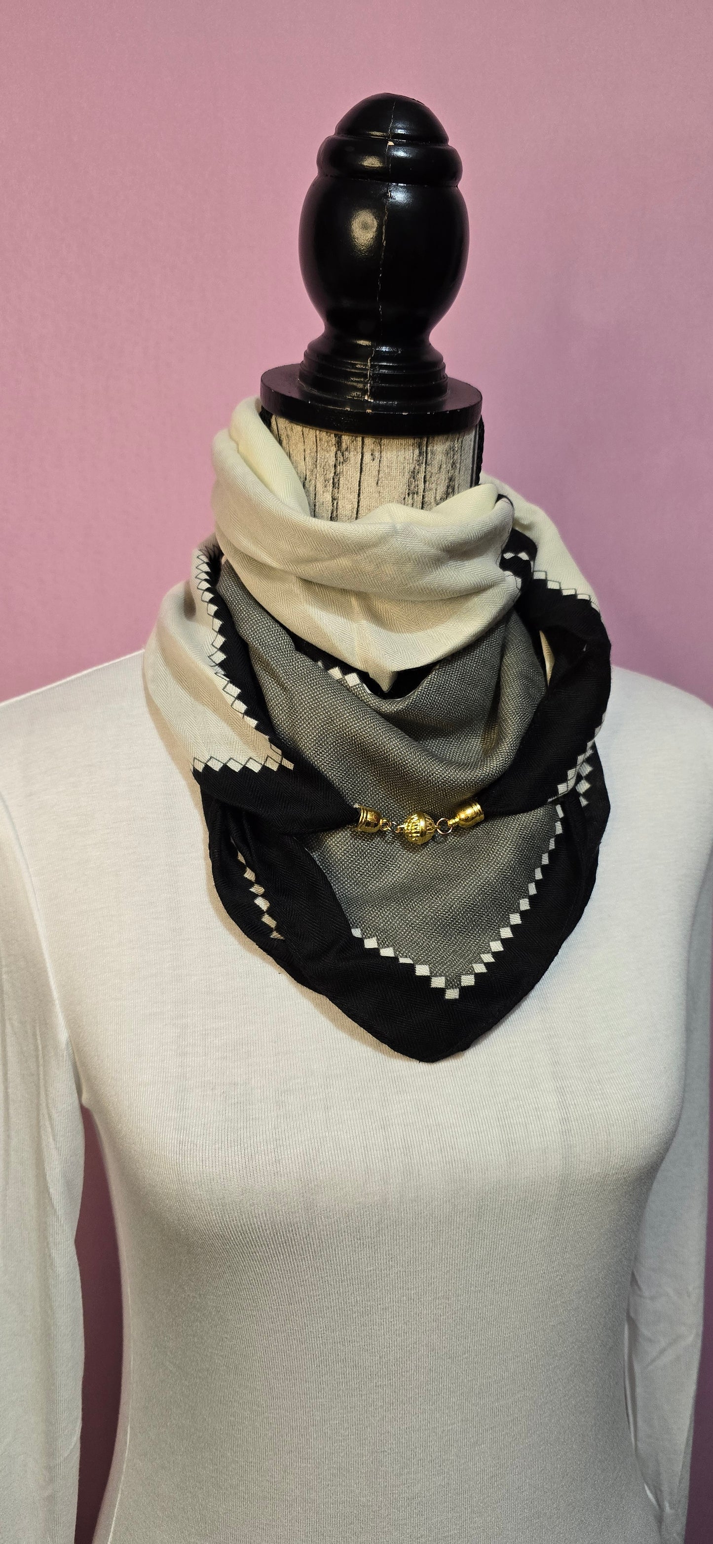 Carrè Black & White