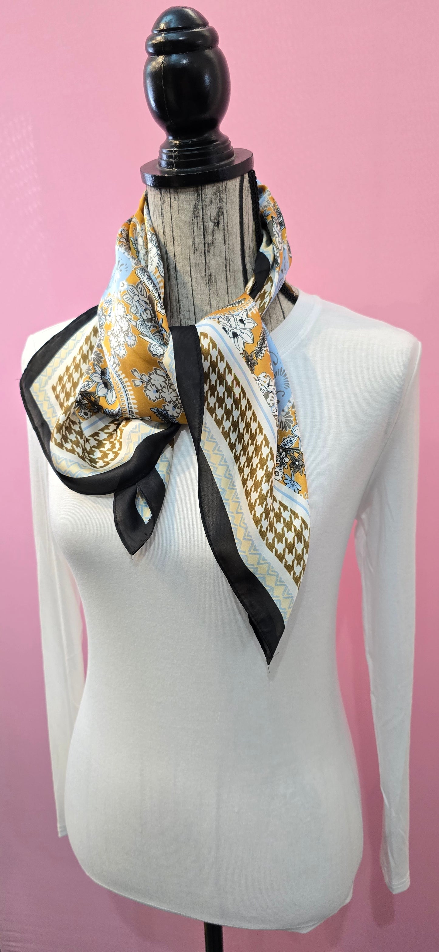 Fazzoletto da collo Il tassello mancante