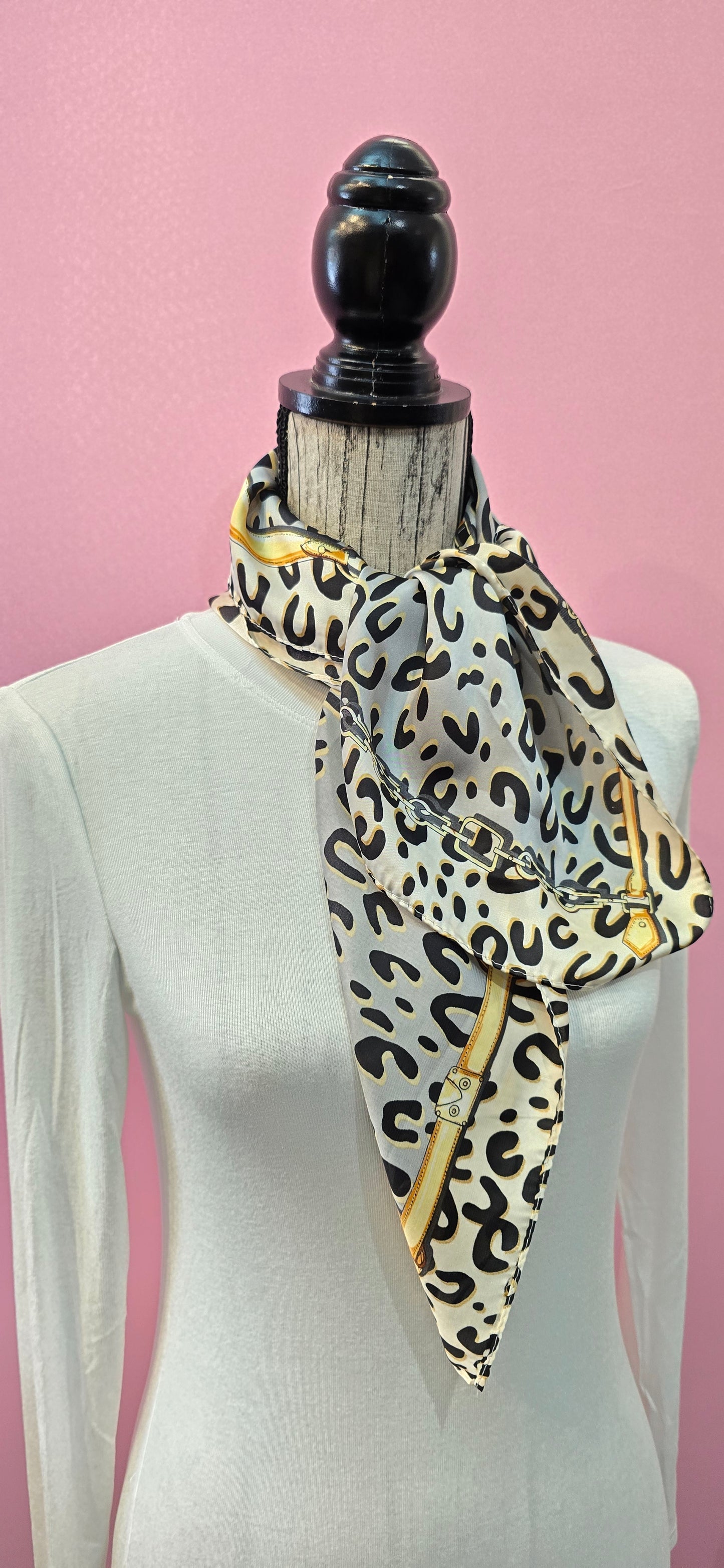 Fazzoletto da collo Passi silenziosi