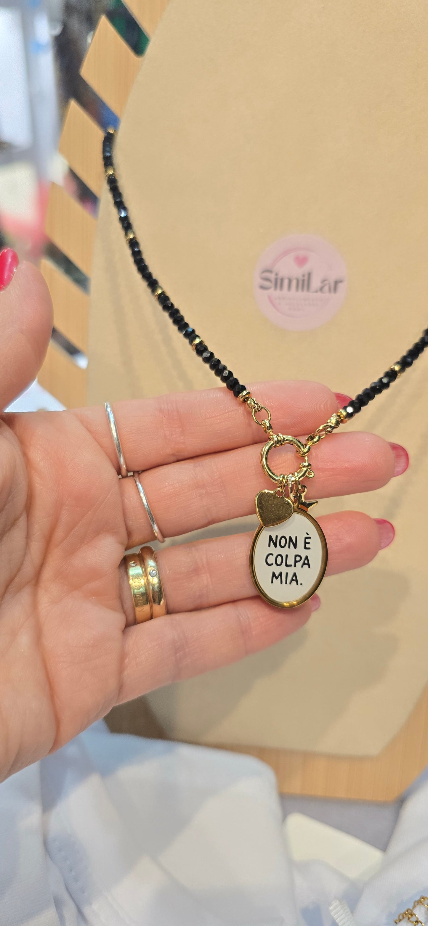 # Collana MOOD pallini" non è  colpa mia "