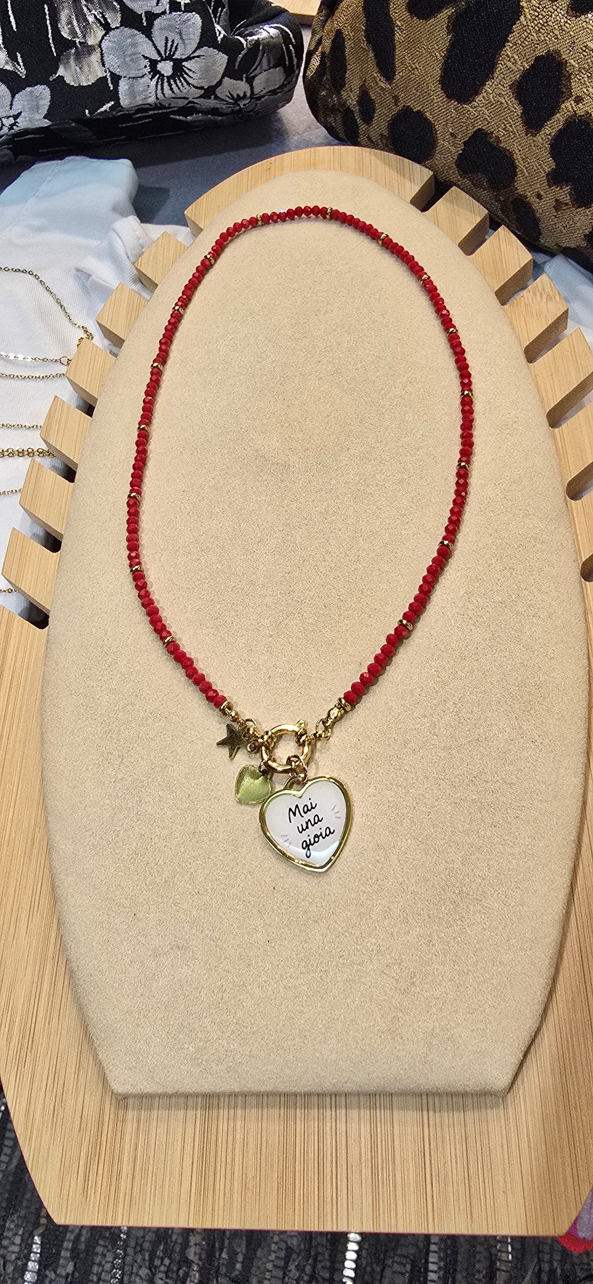 # Collana MOOD pallini rosso MAI NA GIOIA