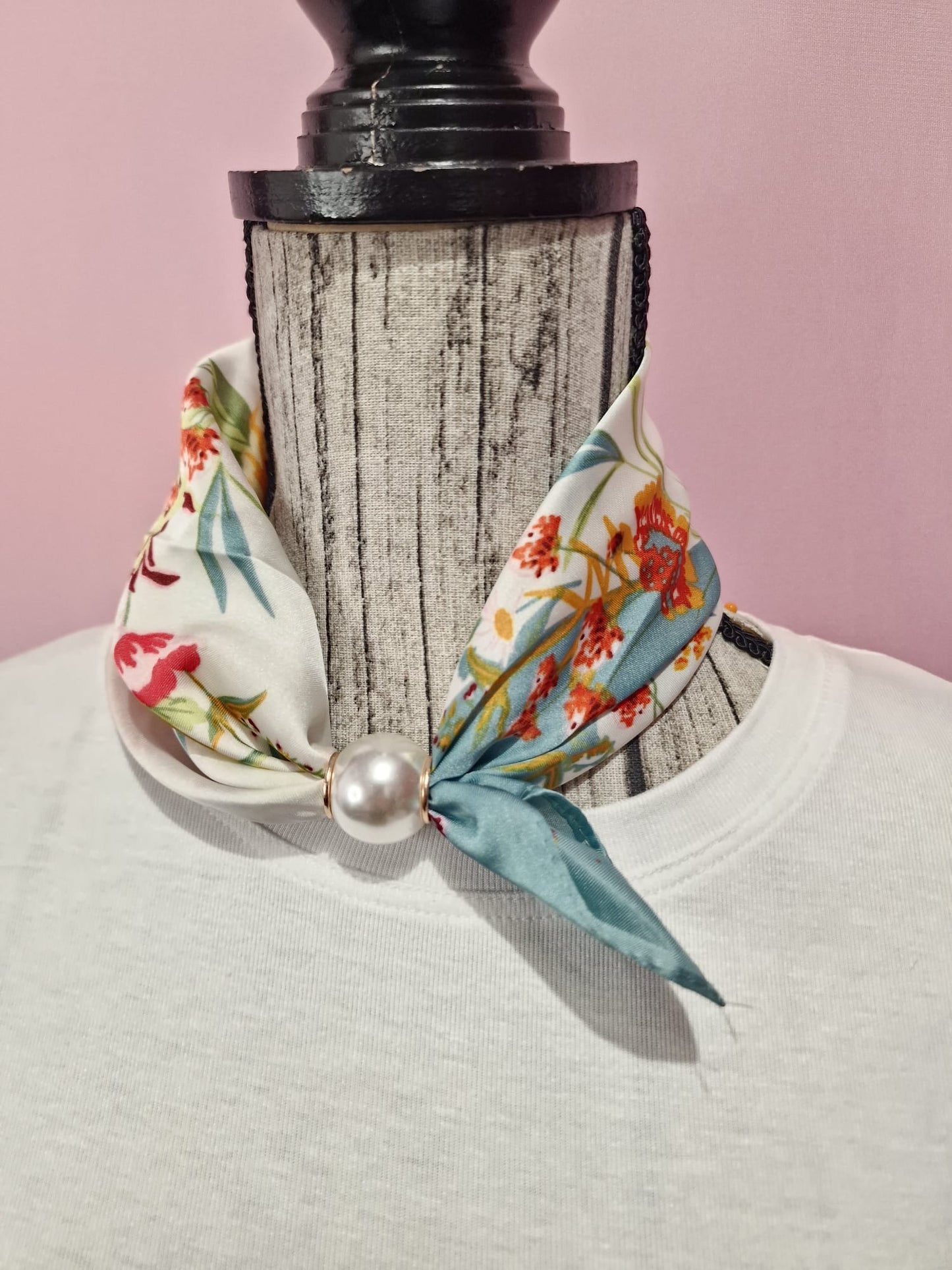 Foulard perla magnetico fiori