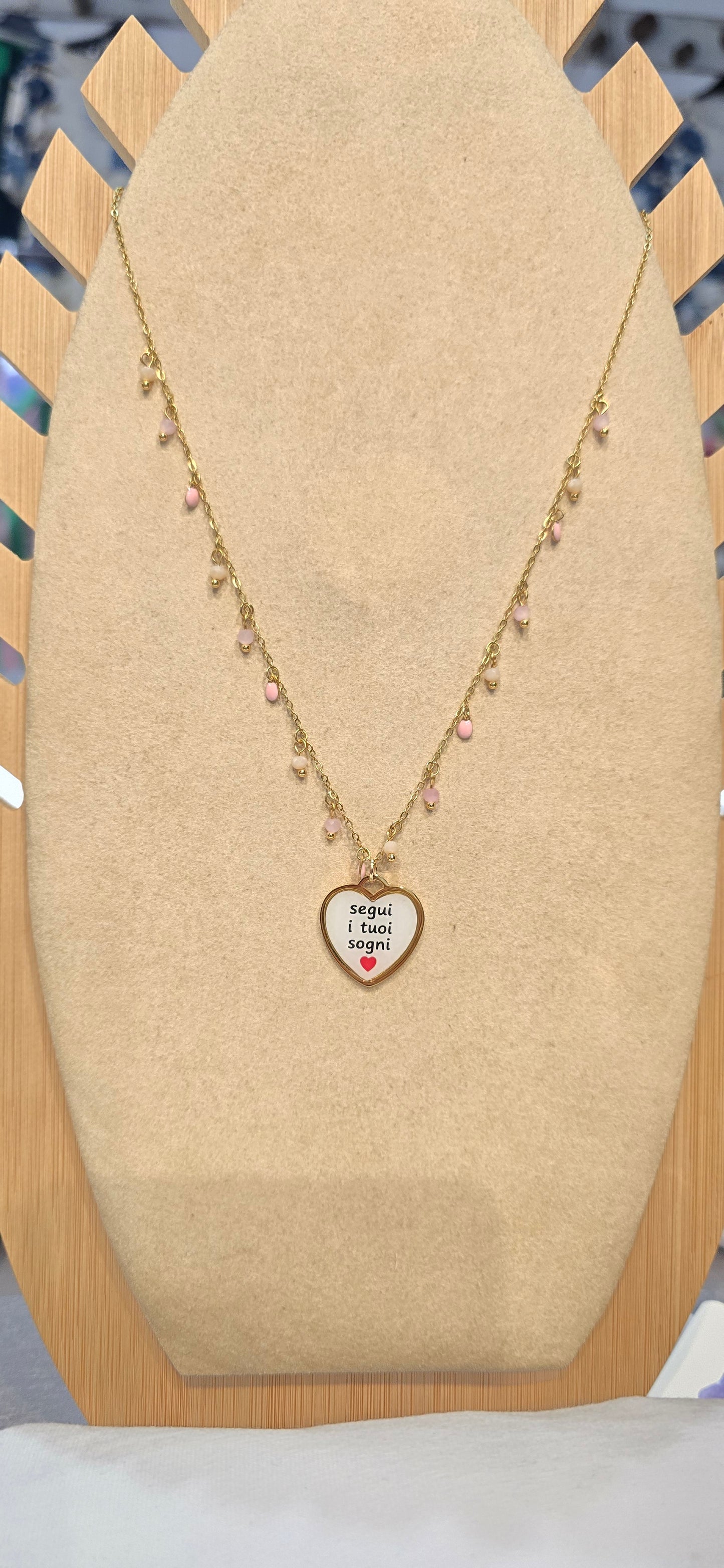 # Collana MOOD ciondolini rosa  " segui i tuoi sogni"
