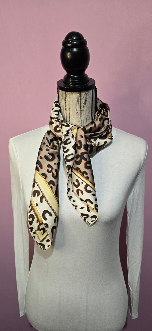 Fazzoletto da collo Passi silenziosi camel