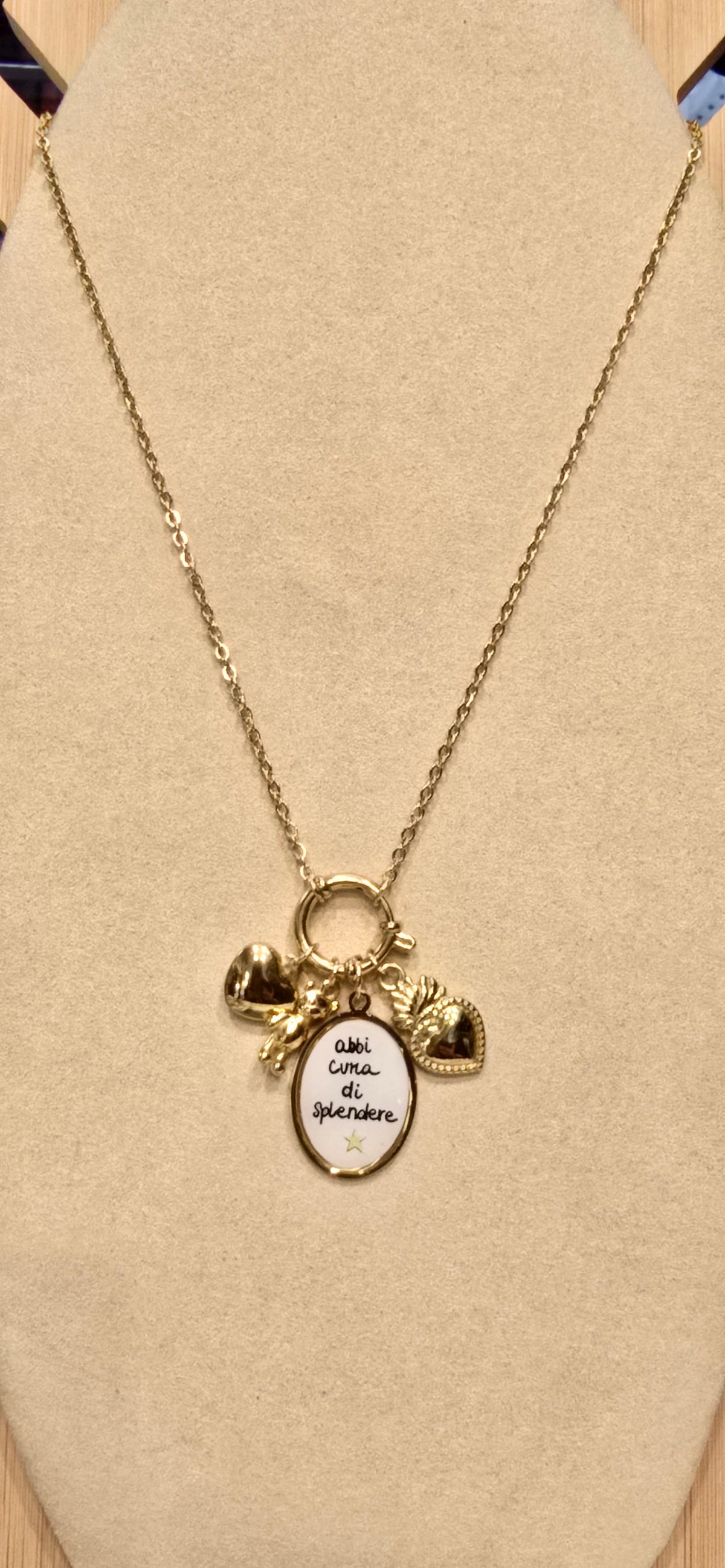 # Collana MOOD la catenella ABBI CURA DI SPLENDERE