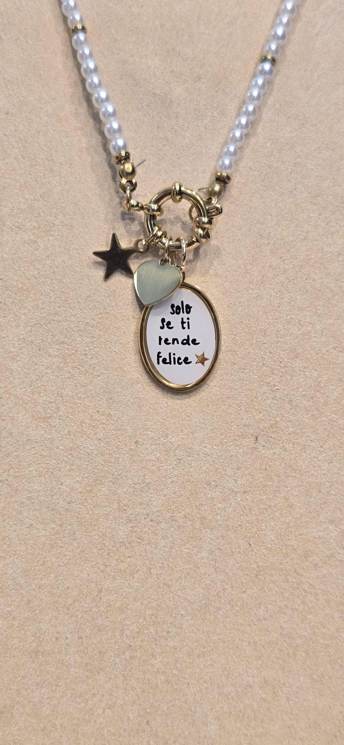 # Collana "MOOD" perline SOLO SE TI RENDE FELICE