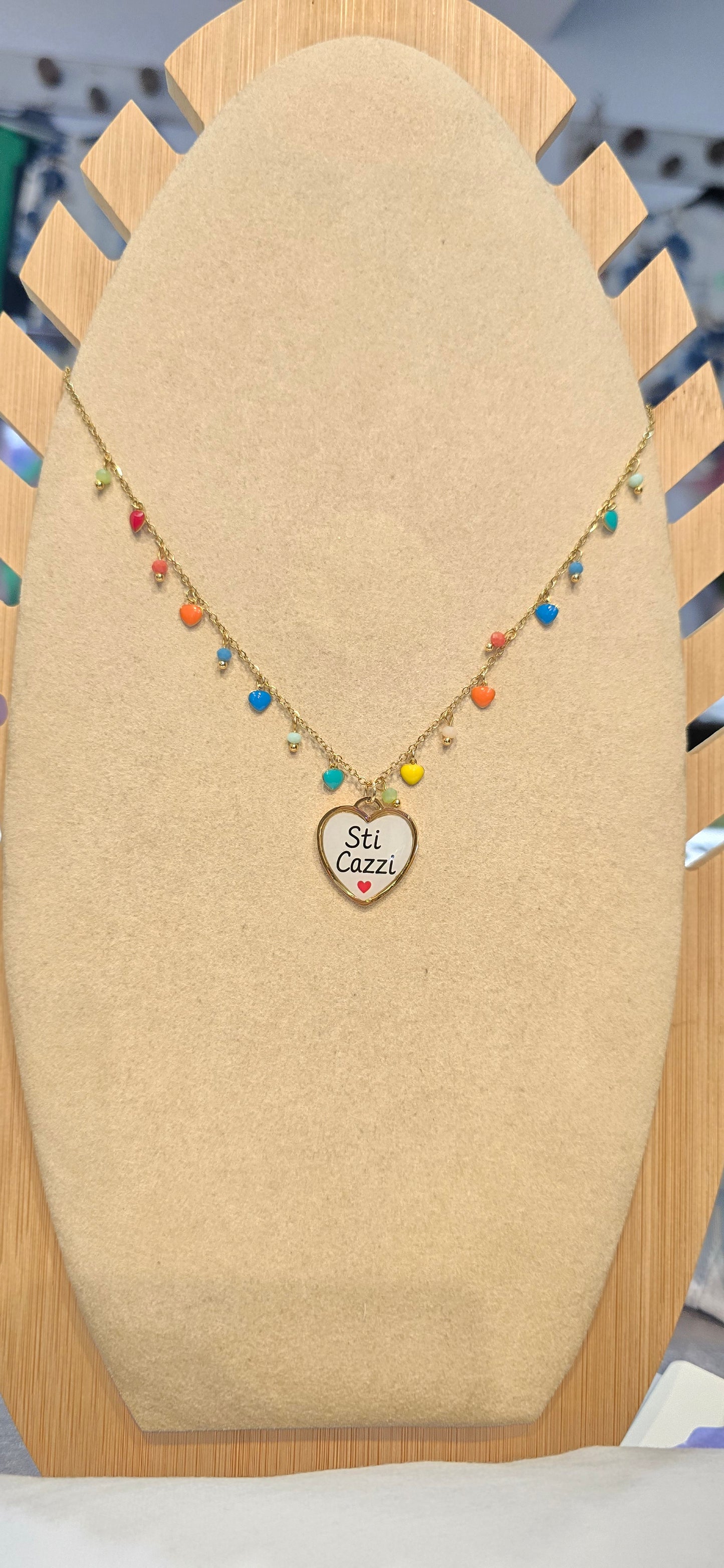 # Collana MOOD ciondolini multicolor " sti caxxi"