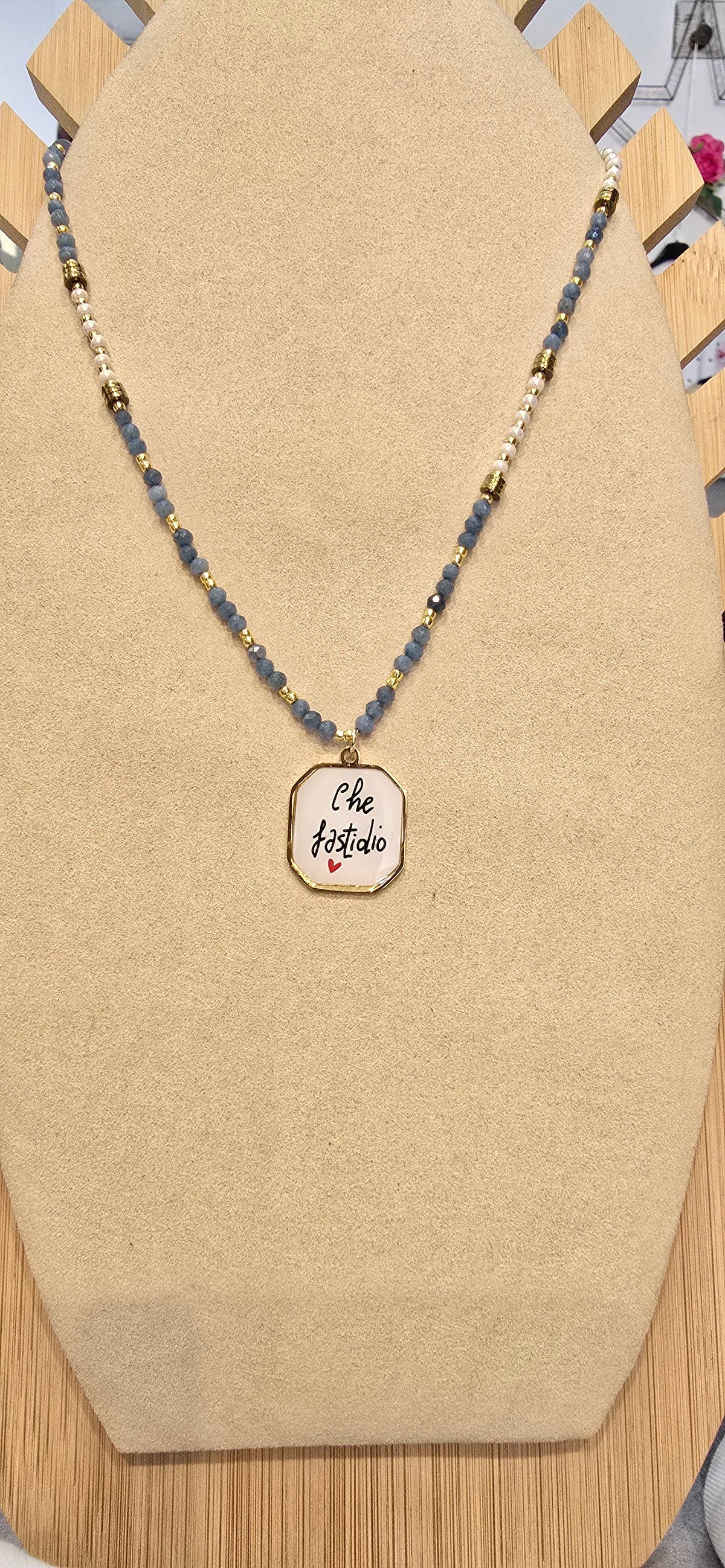 # Collana "MOOD" perline azzurre CHE FASTIDIO