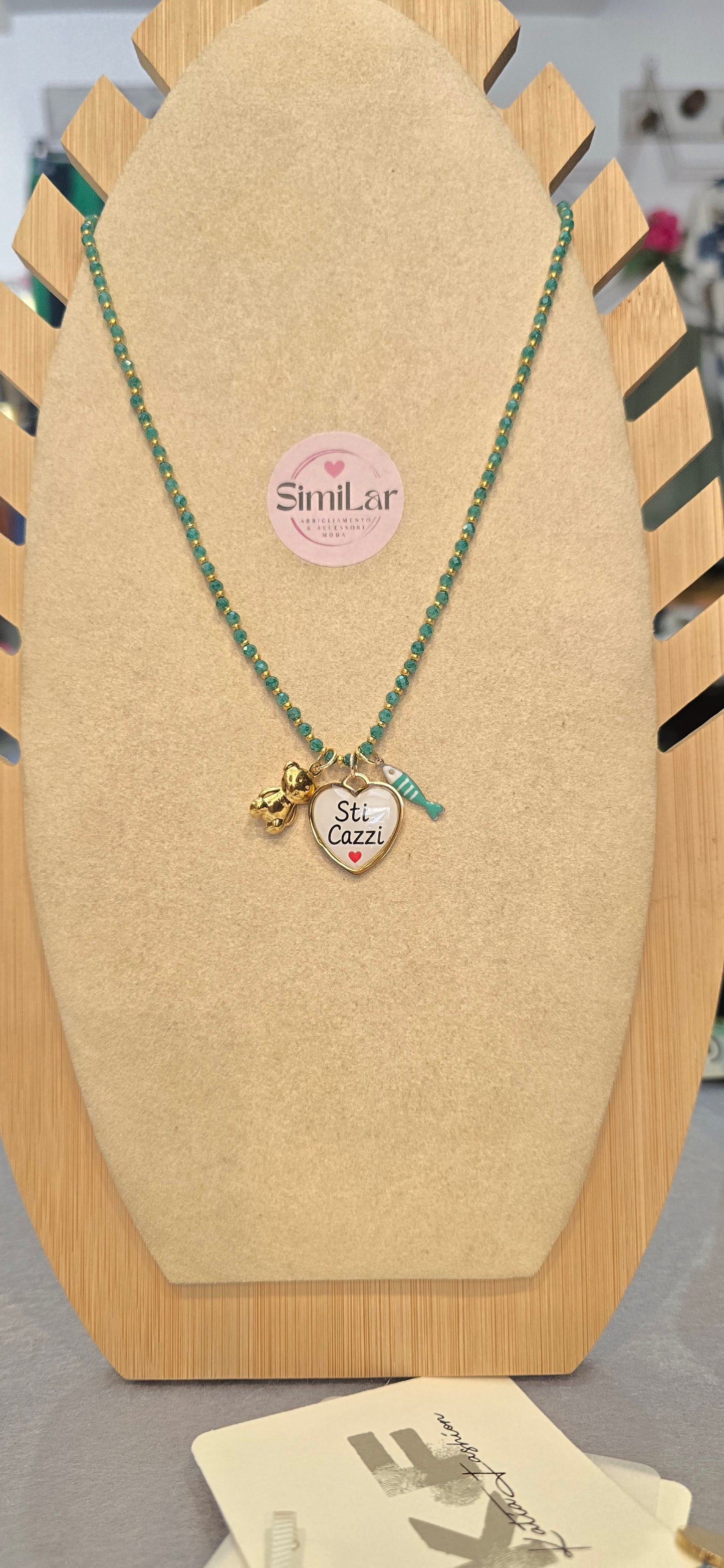 # Collana CRISTALLINI bianca " sti caxxi" 3 charms